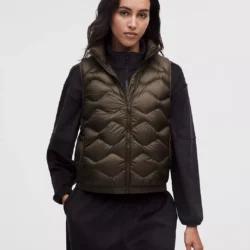 Women's Featherweight 900-Down-Fill Quilted Vest